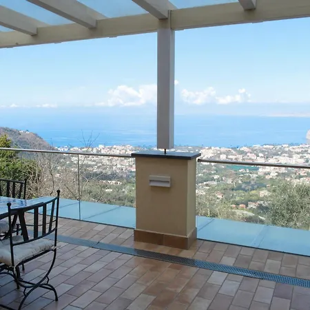 Fountain House Sorrento شقة سانتّانييلّو