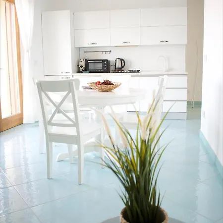Fountain House Sorrento Апартаменты *