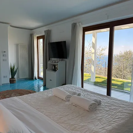 Fountain House Sorrento شقة سانتّانييلّو